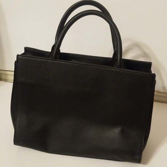 Black Purse - Picture 2 of 2